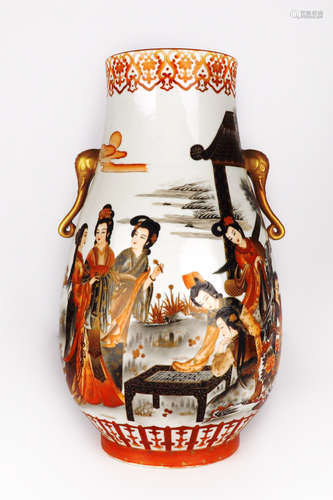 A Chinese Famille-Rose Porcelain Vase