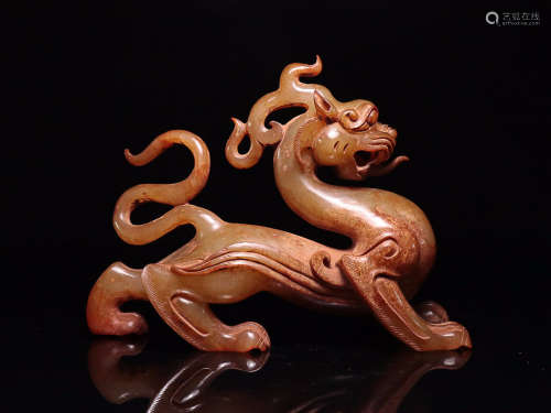 AN OLD JADE DRAGON CARVING HANDPIECE