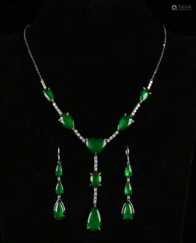 18K WHITE GOLD EMBEDDED JADEITE WATER DROP NECKLACE& EAR RING SET