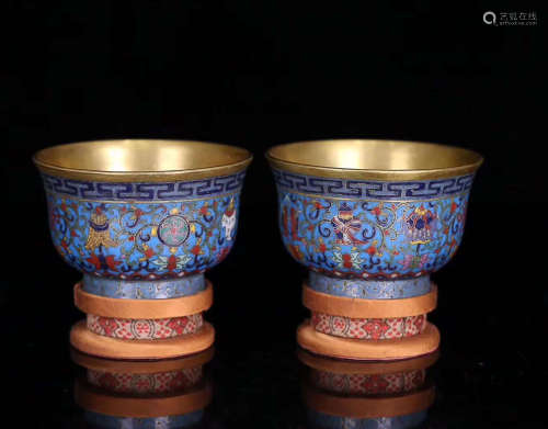 A PAIR OF CLOISONNE BOWLS