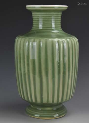 A Large Fluted Celadon Glaze Vase