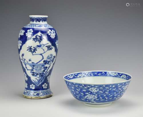 Blue& White Bird Vase w/ Plum Blossom Bowl ,19th C