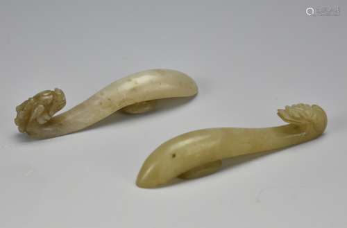 (2) Jade, Dragon Head Robe Hooks,Ming Dynasty