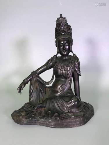 A CARVED ZITAN GUANYIN.ANTIQUE