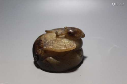 A CARVED JADE BIRD SEAL.ANTIQUE