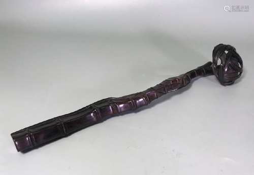 A CRAVED ZITAN RUYI SCEPTER.ANTIQUE