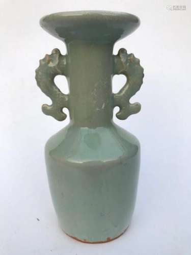 A LONGQUAN-CELADON FISH VASE.ANTIQUE