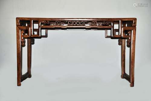 A CHINESE HUANGHUALI PAINTIG TABLE