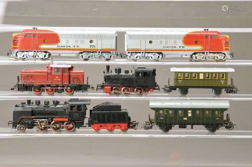 Märklin: extensive Railway with 6 Locomotives and 16