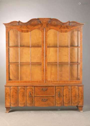 glass fronted cabinet, German, 1920/1930s, root nut