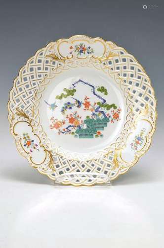 plate, Meissen, 20th c., Kakiemon decor, edge in