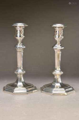 pair of candlesticks, early Baroque style, England