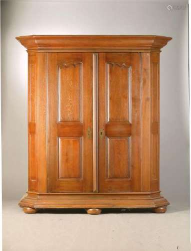 Baroque cupboard, probably Palatinate / France