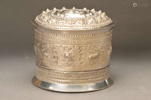 Warmer, Thailand, around 1920, silvering with copper