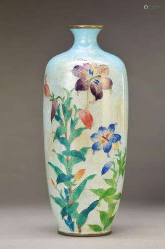 Cloisonné-vase, Japan, around 1900, brass bodywith