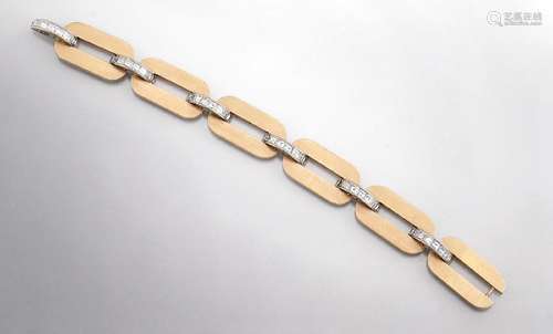 18 kt gold bracelet with diamonds