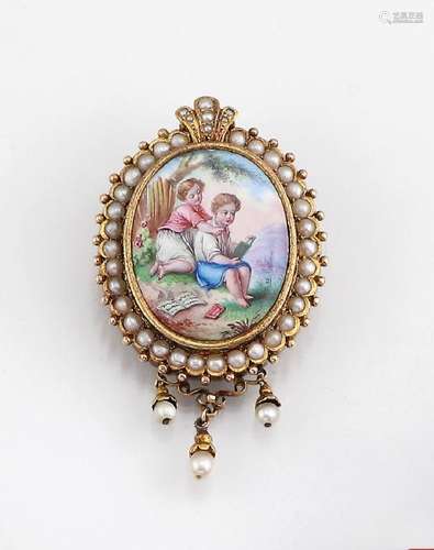 14 kt gold brooch with enamel painting