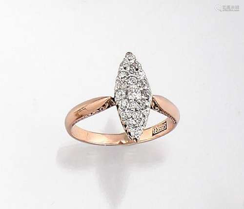 14 kt gold marquise ring with diamonds, Great Britain