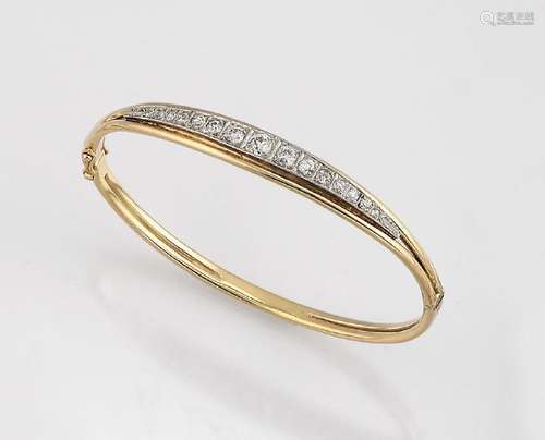 14 kt gold bangle with diamonds