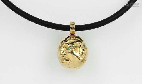 Extraordinary 18 kt gold pendant with enamel and