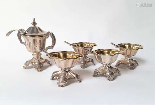 Condiment serving set \nSilver with gilt silver int…