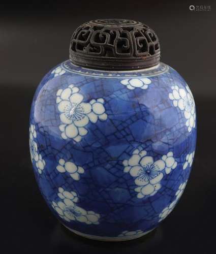 BLUE AND WHITE GINGER JAR