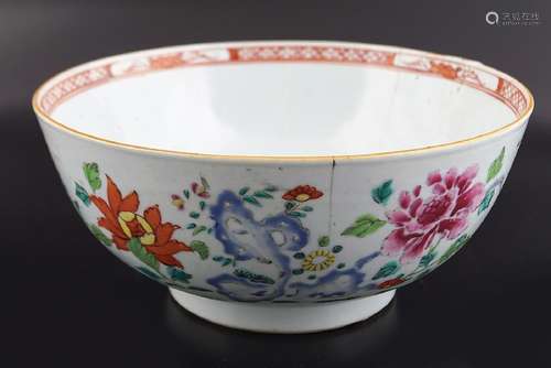 CHINESE FAMILLE ROSE BOWL