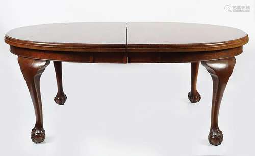 EDWARDIAN MAHOGANY TELESCOPIC DINING TABLE