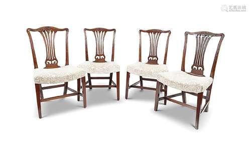 SET OF FOUR GEORGE III HEPPLEWHITE CHAIRS