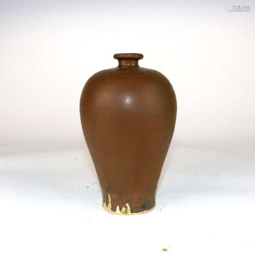 A Chinese Brown Glazed Porcelain Vase