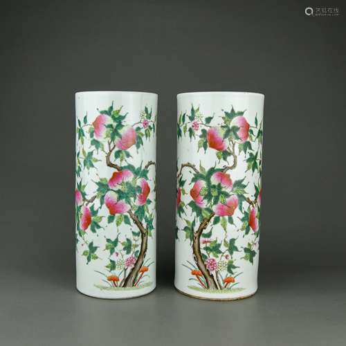 A Pair of Chinese Famille-Rose Porcelain Vases