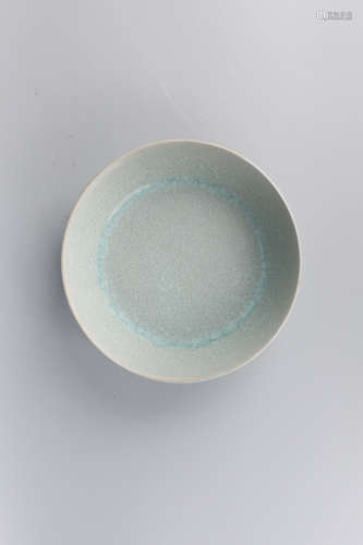 A Chinese Ru-Type Porcelain Round Plate