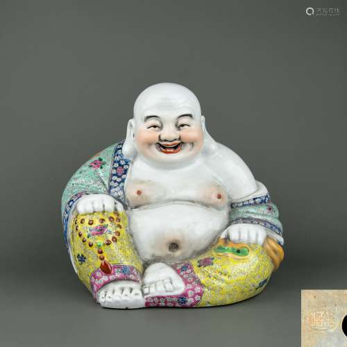 A Chinese Famille-Rose Porcelain Buddha