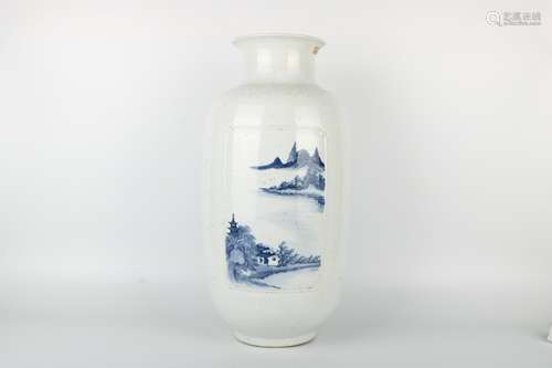 A Chinese Blue and White Porcelain Vase