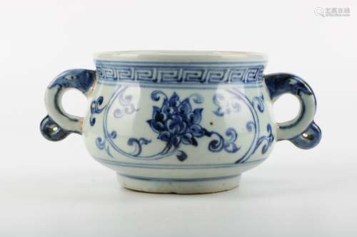 A Chinese Blue and White Porcelain Incense Burner