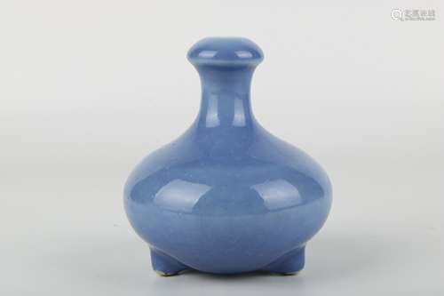 A Chinese Celadon Porcelain Vase