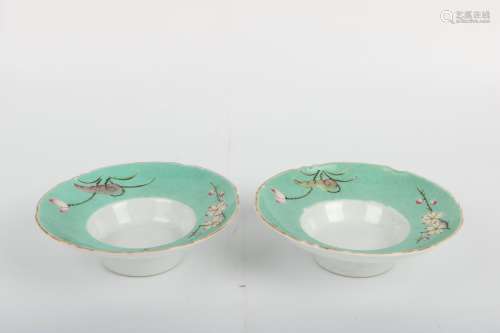 A  Pair of Chinese Famille-Rose Porcelain Plates