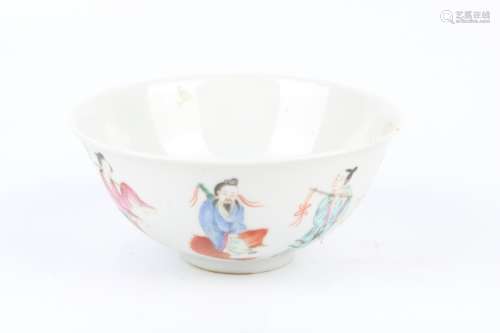 A  Pair of Chinese Famille-Rose Porcelain Bowls