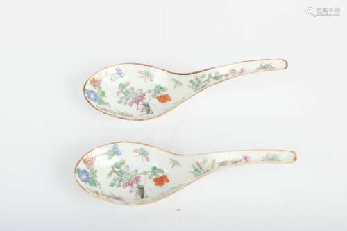 A  Pair of Chinese Famille-Rose Porcelain Spoons
