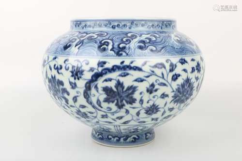 A Chinese Blue and White Porcelain Jar