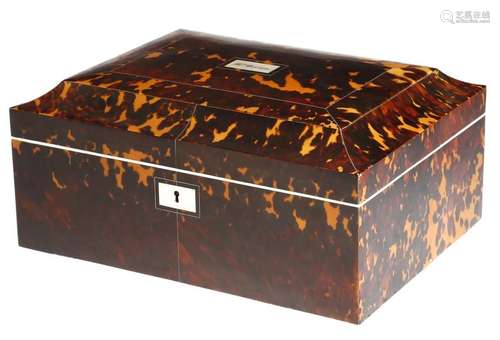 Λ A George IV tortoiseshell sewing box by Thomas L…