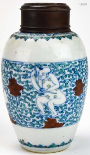 Chinese Porcelain Tea Caddy - Ming Mark