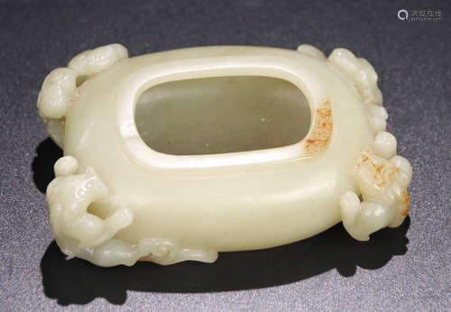 A HETIAN JADE CARVED DRAGON SHAPED PEN WASHER