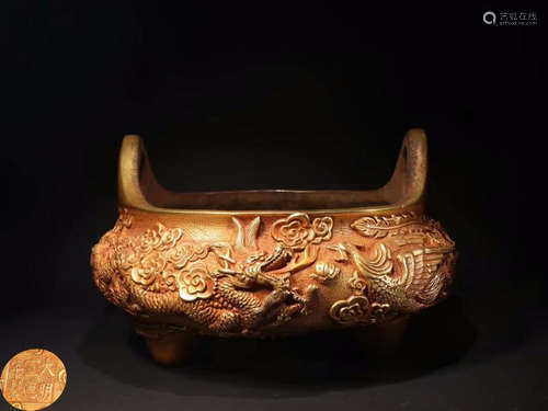 A GILT BRONZE CASTED PHOENIX&DRAGON PATTERN CENSER