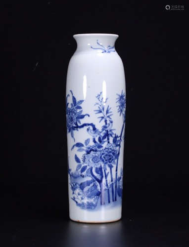 A WHITE&BLUE GLAZE BIRD&FLOWER PATTERN VASE