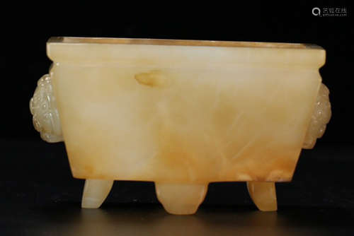 A HETIAN JADE CARVED BEAST PATTERN SQUARE CENSER