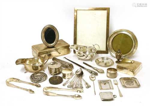 Mixed silverwares