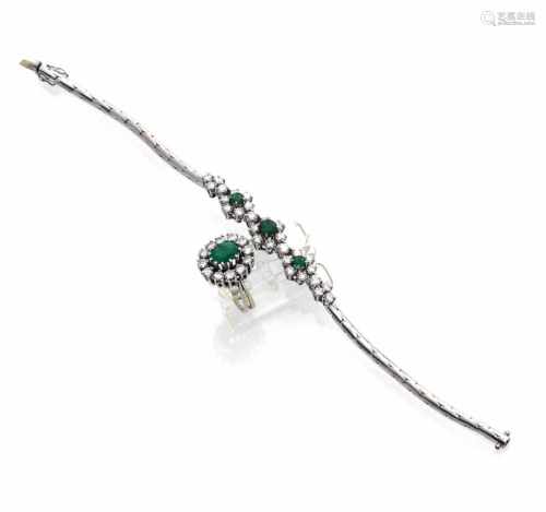 Smaragd-Diamant-Armband und Smaragd-Entourage-Ring1950er/1960er JahreL. 18,5 cmArmband aus 750