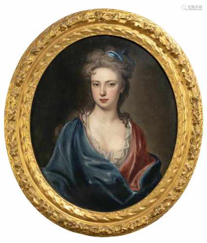 EnglandEnde 18. Jahrhundert76 x 64 cmBildnis einer jungen Dame in rotem Kleid mit blauem Umhang