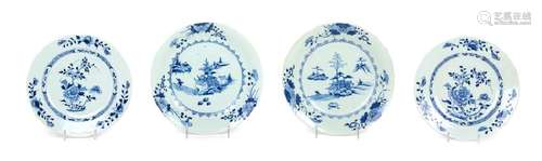 Two Pairs of Chinese Export Blue and White Porcelain